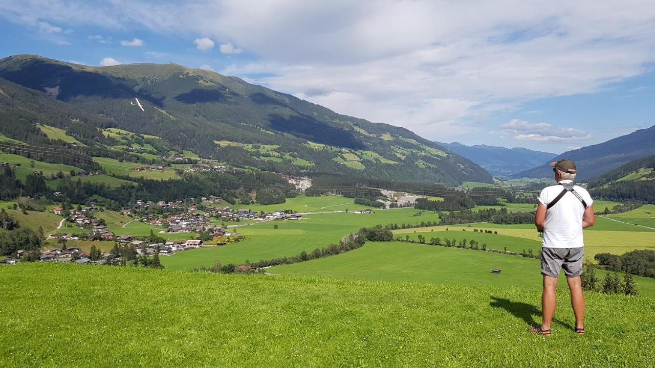 Gasthof Und Panoramastellplatz Friedburg Neukirchen am Großvenediger Eksteriør billede